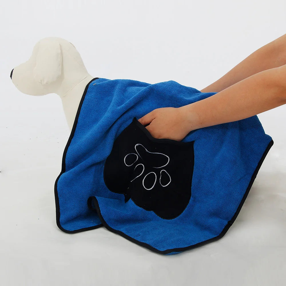 Pamper Your Pet: Ultra-Absorbent Microfiber Pet Drying Towel - Essential for Dog and Cat Cleaning!